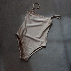 Nu Swim Lora One Piece in Pearl - size L